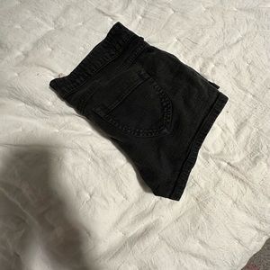 Black Brody Jean shorts